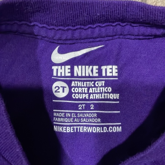 Purple Nike Minnesota Vikings 2T t-shirt - Picture 3 of 3